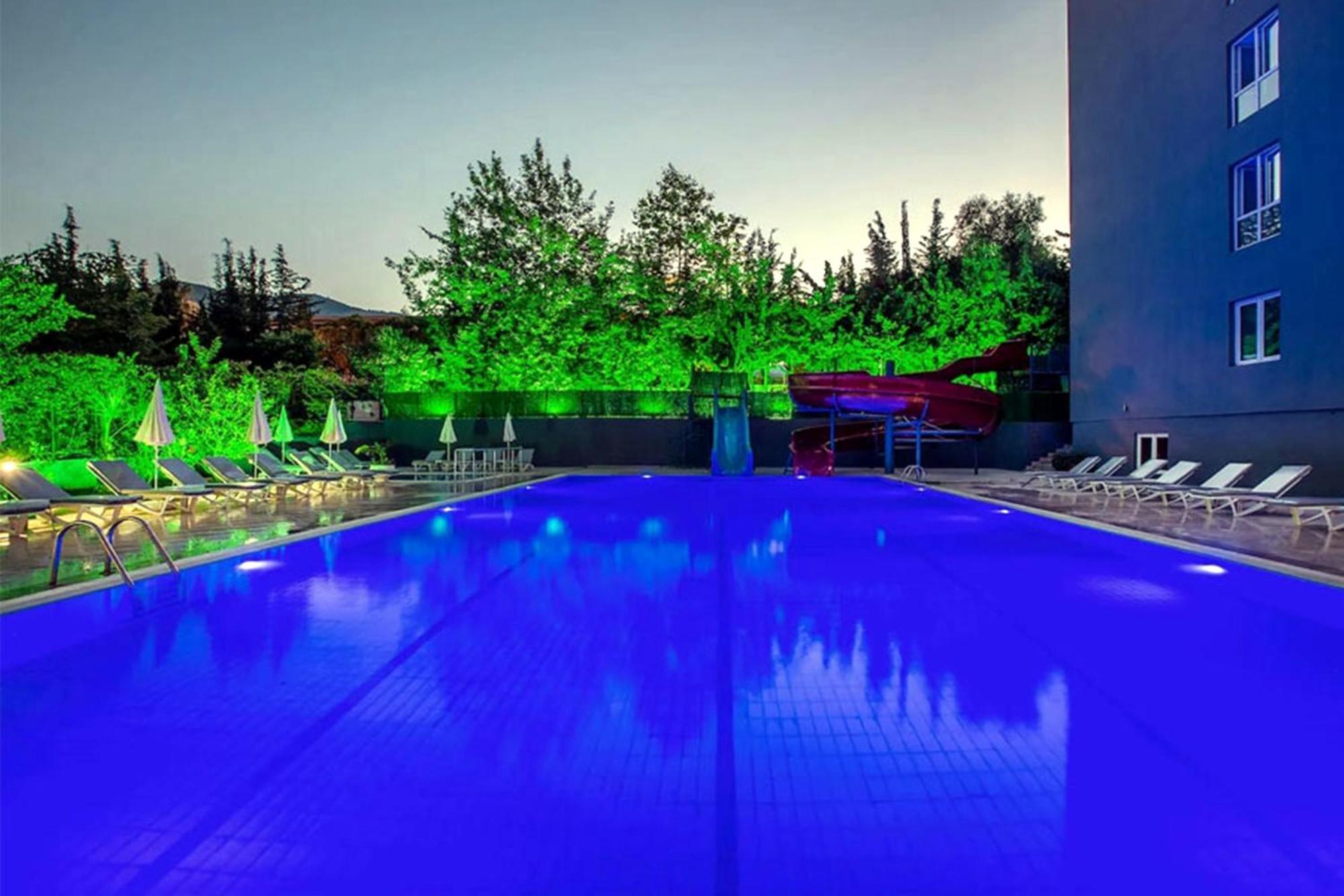 אלאניה Grand Alisa Hotel מראה חיצוני תמונה