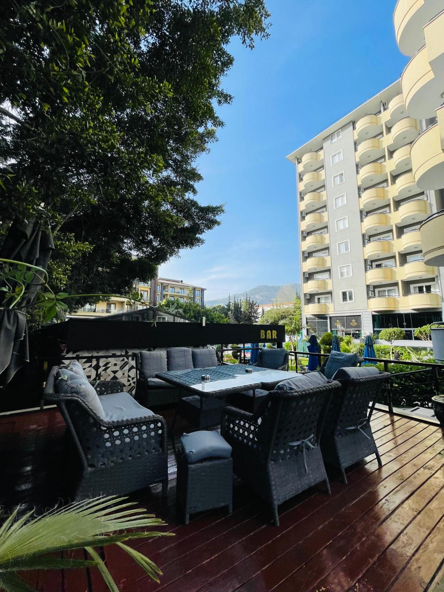 אלאניה Grand Alisa Hotel מראה חיצוני תמונה
